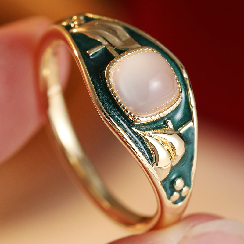Women's Vintage Plated Ornate Ring with Stone Bezel